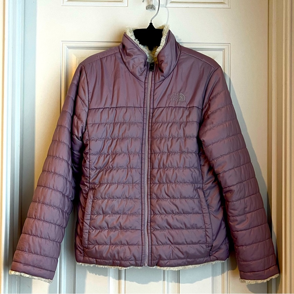 The North Face Girls’ Reversible Mossbud Swirl Jacket Lavender LG 14/16